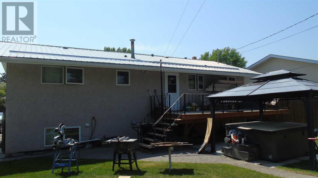 379 Oakwood Drive, Pincher Creek, Alberta  T0K 1W0 - Photo 7 - A2230241