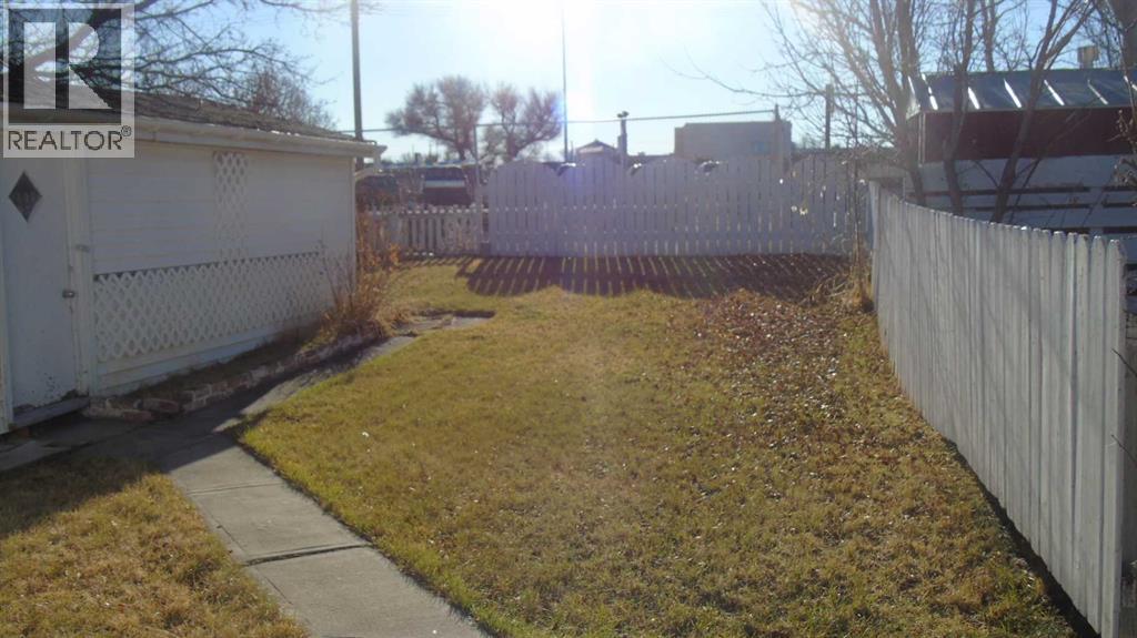 340 26 Street, Fort Macleod, Alberta  T0L 0Z0 - Photo 3 - A2271973